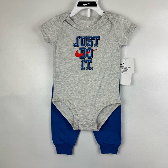 Nike Boys Sportswear Just Do It Bodysuit and Sweatpants Set‎ NWT size 12 months - Picture 1 of 7